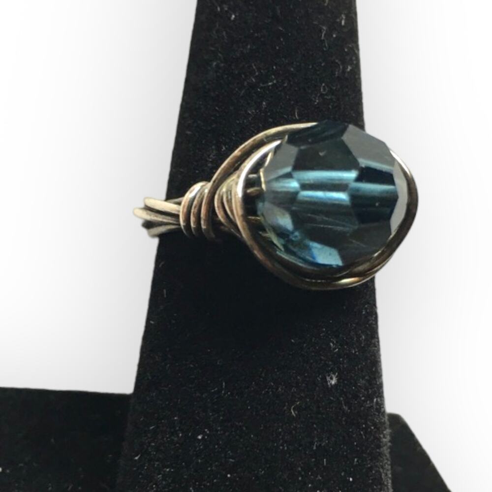 Hand-crafted wire-wrap ring with blue bead accent, appr. sz 6.25